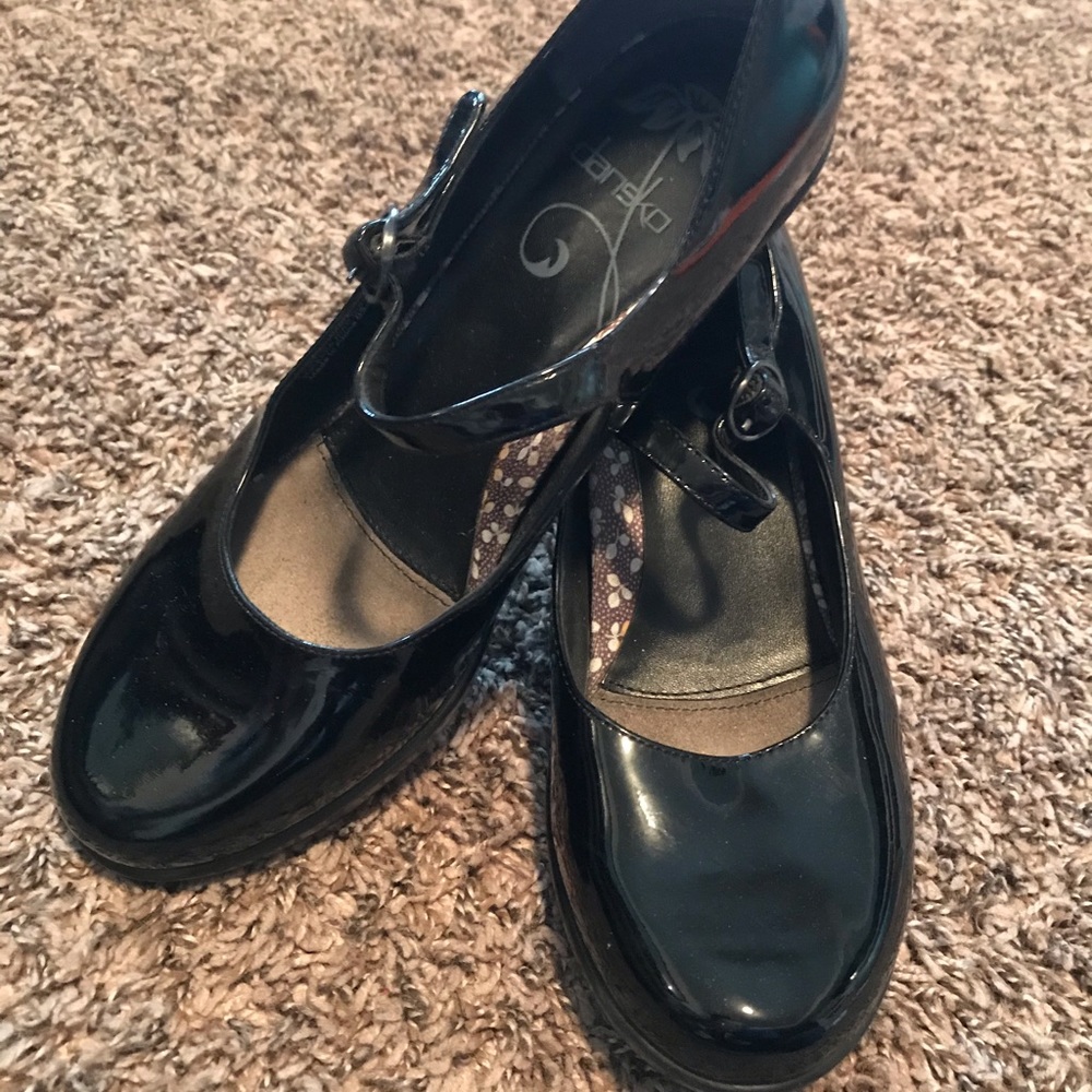 Like New Dansko Dress Shoes
